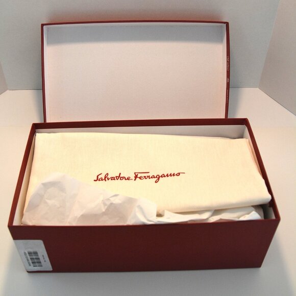 Salvatore Ferragamo Women's "ILARY 70" Beige Patent Leather Heeled Pumps - Picture 4 of 11